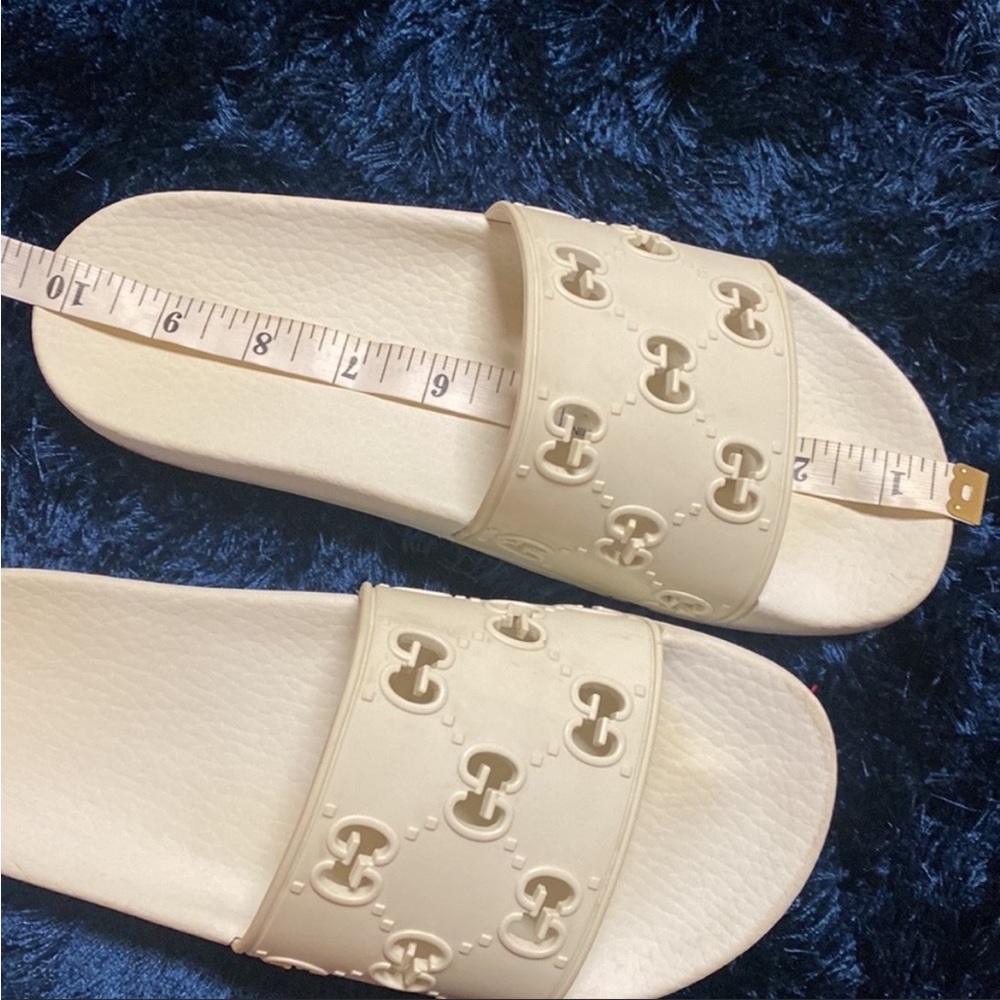 Gucci - Picture 3 of 6